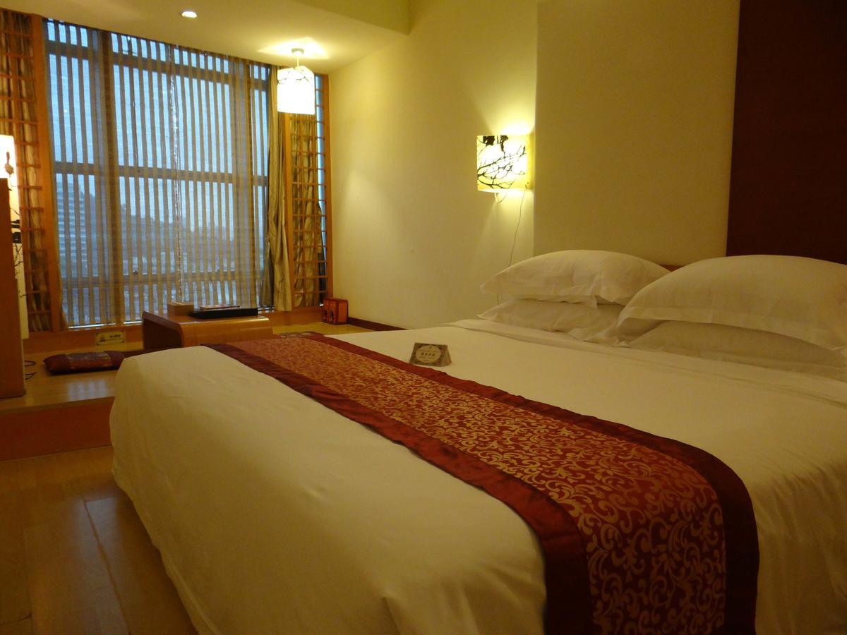 Maihao International Hotel Châu Hải Ngoại thất bức ảnh
